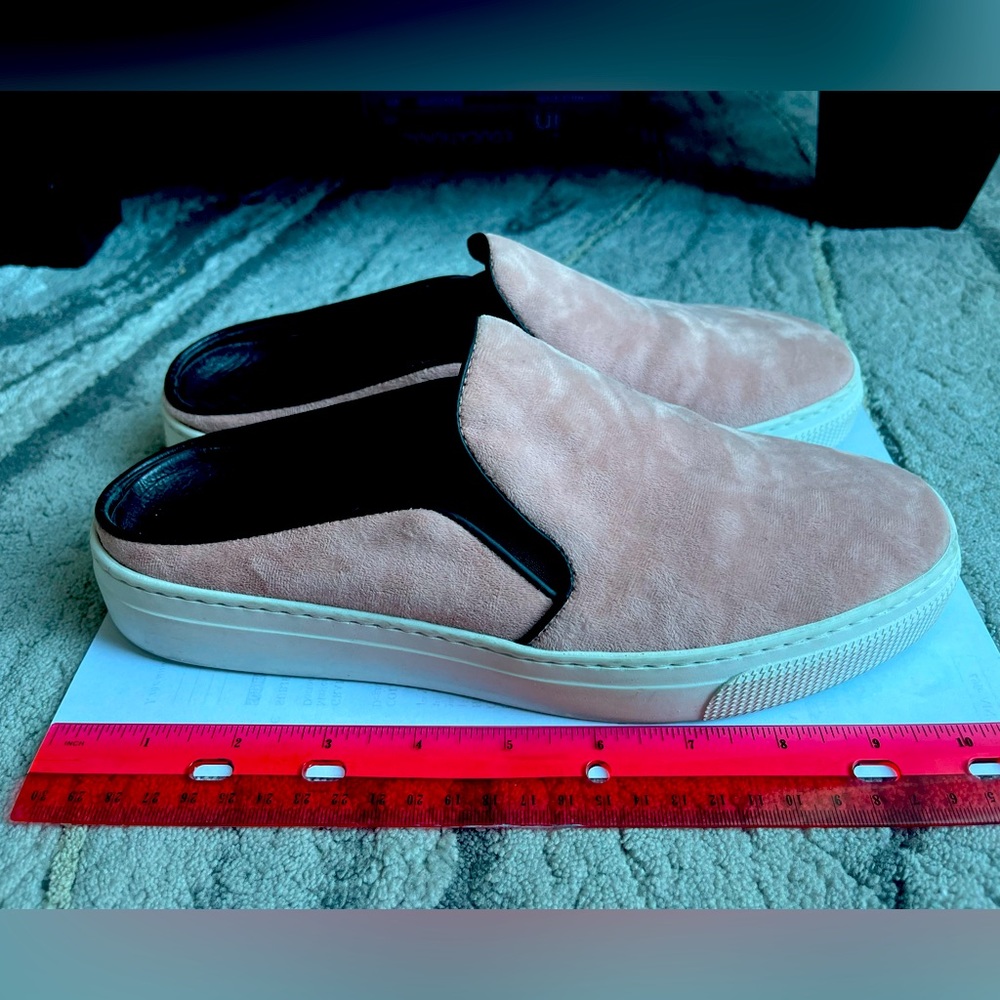 ZCD Montreal slip ons